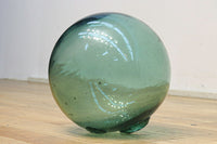 大サイズ!! 細かな気泡を含む淡いグリーンの浮き玉 DC5044