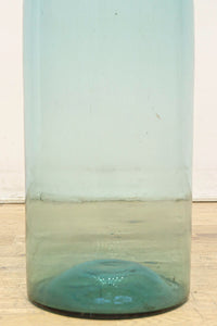 ガラスの風合いが柔らかな2升5合瓶 DC5045