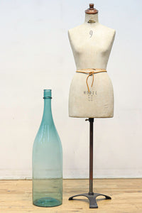 ガラスの風合いが柔らかな2升5合瓶 DC5045