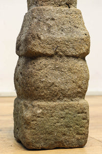 稀少小振りサイズ‼ 丸みを帯びた小振りサイズの五輪塔 DC5204