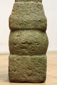 稀少小振りサイズ‼ 丸みを帯びた小振りサイズの五輪塔 DC5204