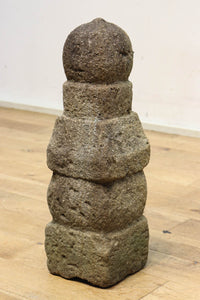 稀少小振りサイズ‼ 丸みを帯びた小振りサイズの五輪塔 DC5204