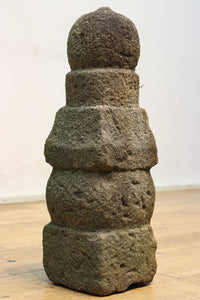 稀少小振りサイズ‼ 丸みを帯びた小振りサイズの五輪塔 DC5204