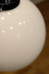 柔らかな明りが漏れるシンプルな電笠 DC5209