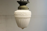 モダンなプレス装飾が映えるプレスガラス天井直付け灯 DC5211