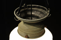 モダンなプレス装飾が映えるプレスガラス天井直付け灯 DC5211