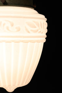 モダンなプレス装飾が映えるプレスガラス天井直付け灯 DC5211