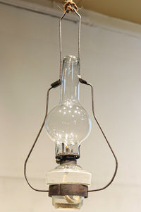 シンプルなデザインが格好良い吊り下げ型オイルランプ DC5516