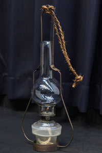 シンプルなデザインが格好良い吊り下げ型オイルランプ DC5516