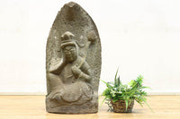 苔むした優しい風合いに包まれた美しい佇まいの如意輪観音 DC5656