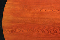 使い馴染んだ柔らかな質感をした丸ちゃぶ台 DC5671