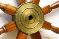 上品な雰囲気ある操舵輪 DC5672