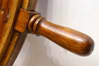 上品な雰囲気ある操舵輪 DC5672