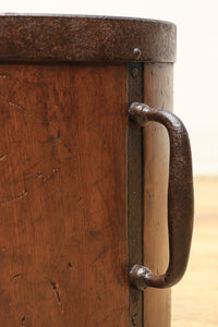 時代を重ねた風合い溢れる半斗升 DC5841b