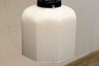 乳白色の色彩が柔らかな六角形の電笠 DC5869