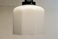 乳白色の色彩が柔らかな六角形の電笠 DC5869