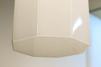 乳白色の色彩が柔らかな六角形の電笠 DC5869