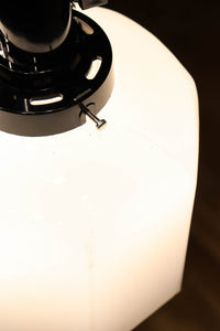 乳白色の色彩が柔らかな六角形の電笠 DC5869