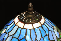 涼し気なステンドグラスにトンボ柄が馴染むスタンドライト DC5924