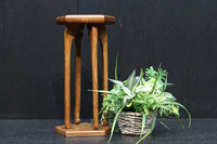 上質感に包まれた六角形の小さな花台 DC6064