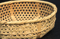 丁寧に編み込まれた縁のある丸ザル DC6215 在庫2個