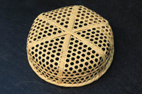 丁寧に編み込まれた縁のある丸ザル DC6215 在庫2個