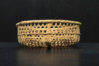 丁寧に編み込まれた縁のある丸ザル DC6215 在庫2個