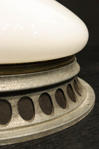 フレーム金具がレトロ感を高める天井灯 DC6241a