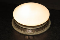 フレーム金具がレトロ感を高める天井灯 DC6241a