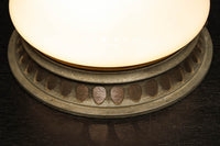 フレーム金具がレトロ感を高める天井灯 DC6241a