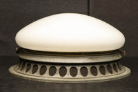 フレーム金具がレトロ感を高める天井灯 DC6241a