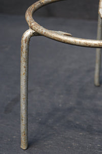 すっきりとした細身の五徳 DC6509