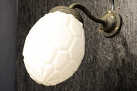 亀甲プレス模様が映えるブラケット DC6546