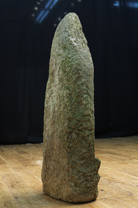 険しく睨む表情をみせる馬頭観音像 DC6570