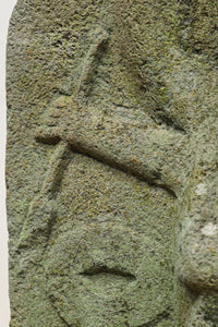 険しく睨む表情をみせる馬頭観音像 DC6570