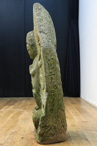 険しく睨む表情をみせる馬頭観音像 DC6570