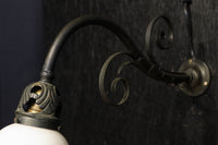 極上!! 乳白色フリル笠が可愛らしいブラケット DC6614