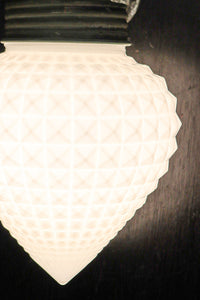 稀少‼ お洒落なプレスガラスのブラケット DC6615