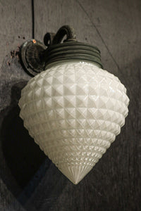 稀少‼ お洒落なプレスガラスのブラケット DC6615