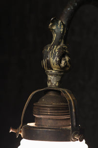 フリル笠でエレガントなブラケット DC6700