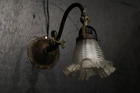 フリル笠でエレガントなブラケット DC6700