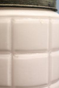 升格子溝模様で和の趣きある円柱型電笠 DC6741