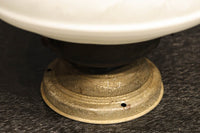 釣鐘型の乳白色プレスガラス笠の天井直付け灯 DC6815