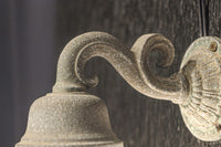 レトロな金具デザインが素敵なブラケット DC6819