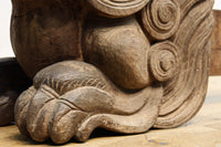 勇ましく重厚な佇まいの獅子の木鼻 DC6860