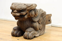 勇ましく重厚な佇まいの獅子の木鼻 DC6860