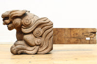 勇ましく重厚な佇まいの獅子の木鼻 DC6860