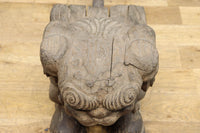 勇ましく重厚な佇まいの獅子の木鼻 DC6860