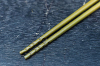 小さな鳥の装飾が可愛らしい火箸 DC6981