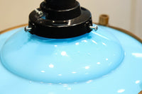 ブルーのガラス笠と竹フレームがお洒落な電笠 DC7025